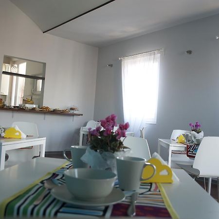 Aida Acomodação com café da manhã Catânia Exterior foto